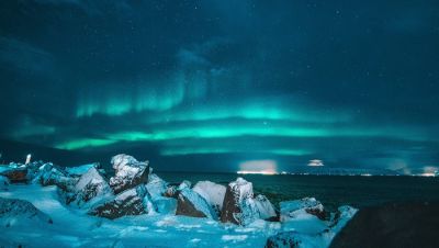 Ateşle Şekillenen, Buzla Sessizleşen Bir Ülke: İzlanda